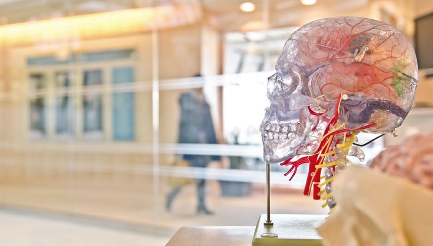 3 ways artificial intelligence (AI) AI can make your marketing efforts more intelligent