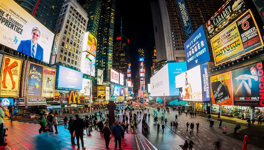 5 clever offline marketing strategies for B2B brands image