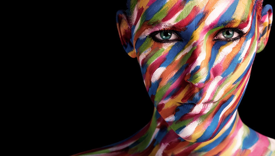 5 steps, questions and actions for thinking different in B2B marketing image