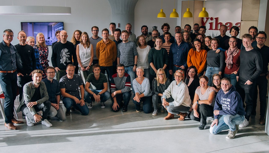The teams of BBC and Ark BBN image