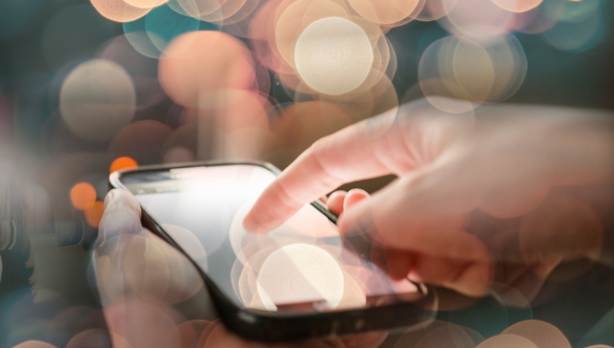 8 ways to make sure your B2B employee advocacy program doesn't flop image